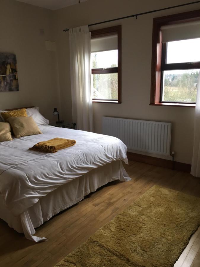 Strokestown Townhouse Apartments Luaran gambar