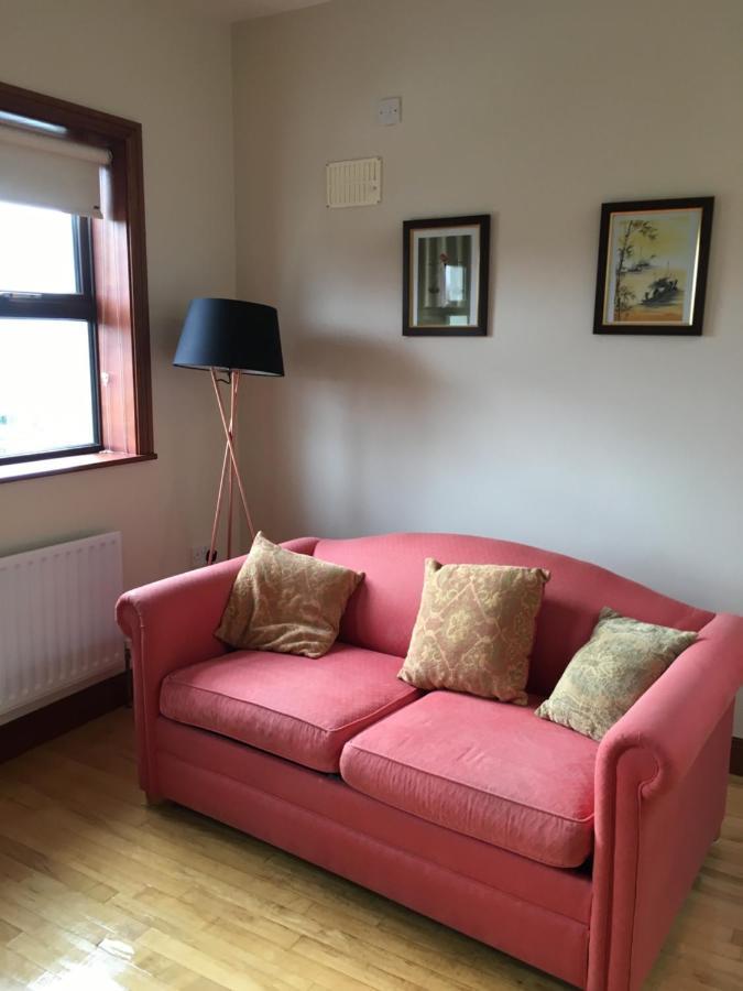 Strokestown Townhouse Apartments Luaran gambar