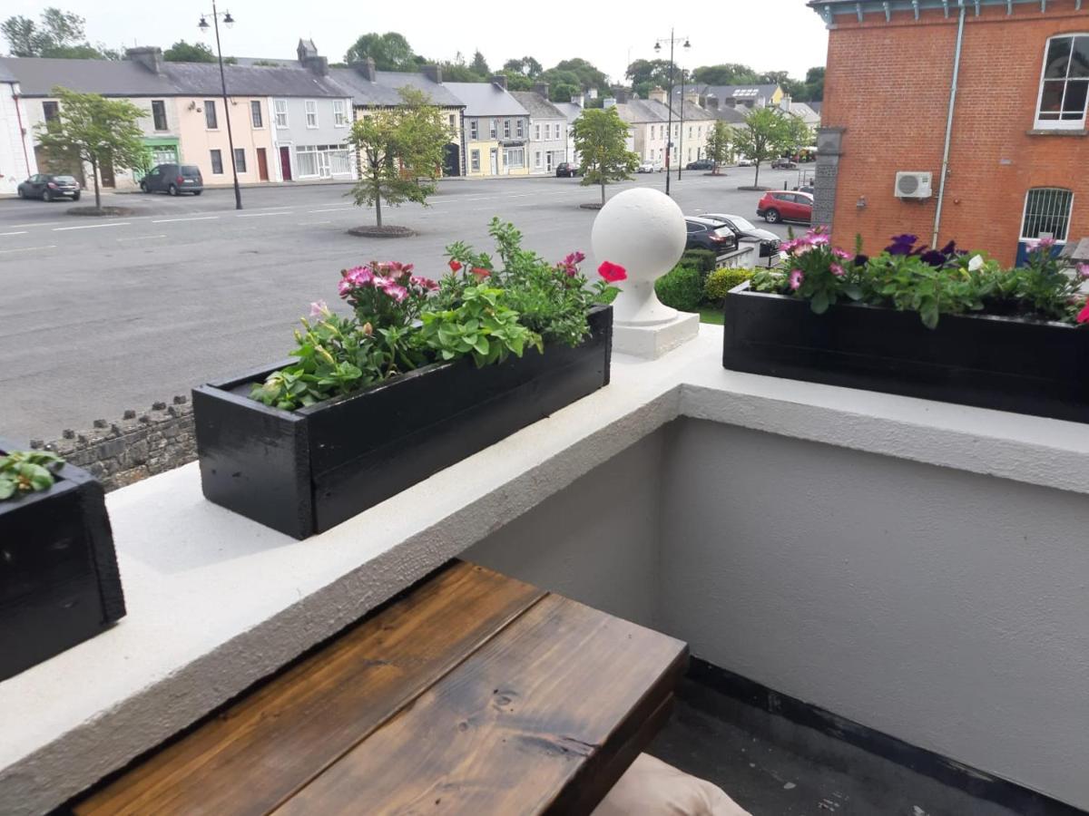 Strokestown Townhouse Apartments Luaran gambar